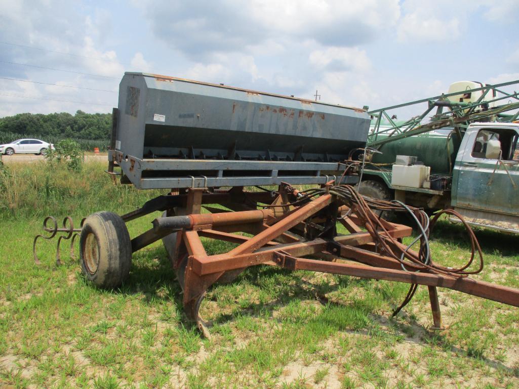 Levee Squeezer w/ Marliss Seeder