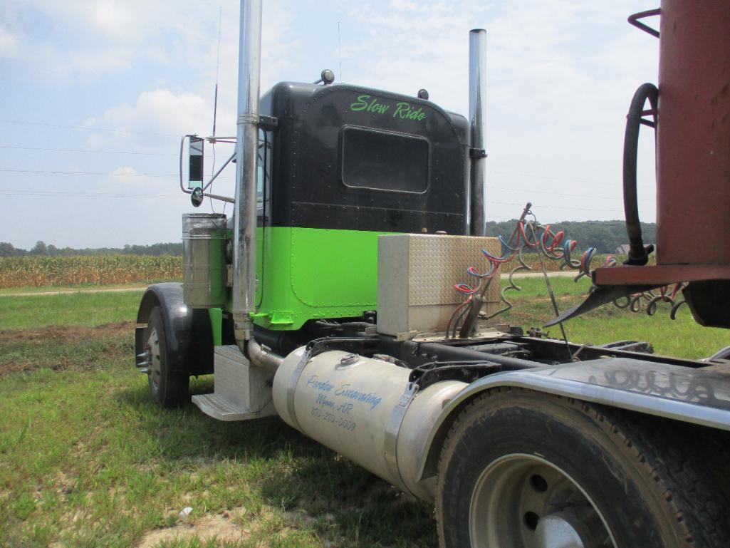 2006 Peterbilt 379 Daycab Truck, VIN # 1xp5db9x76n886432