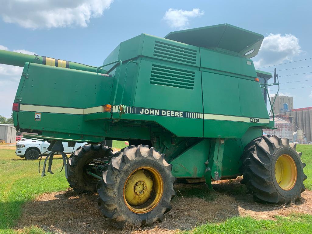 John Deere CTS Combine