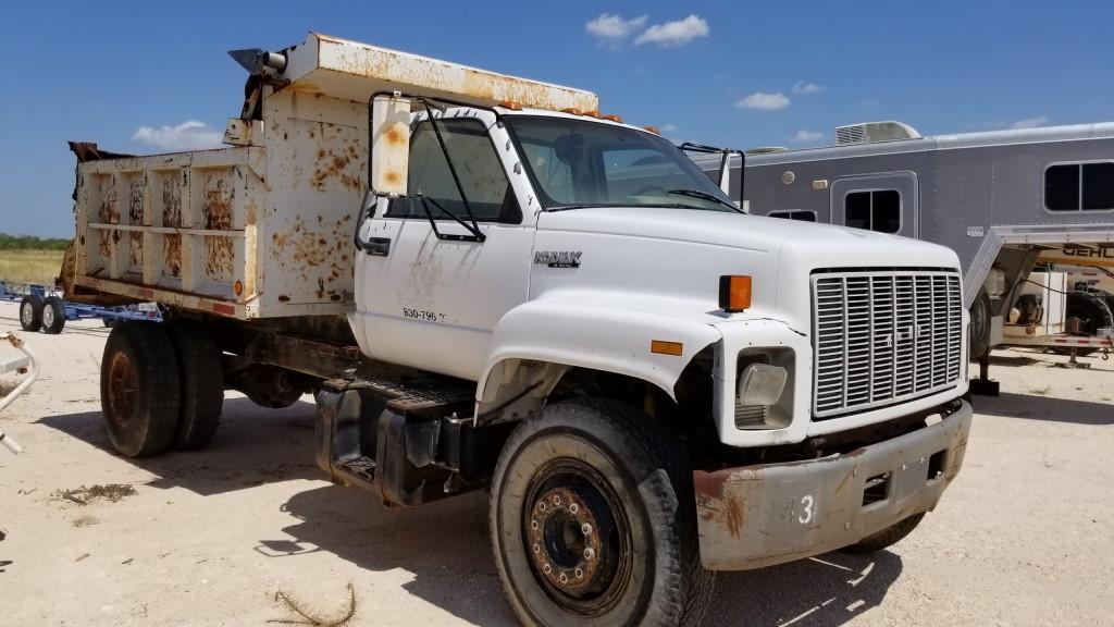 1996 Chevy Kodiac dump truck, 5 speed manual, GVW 27,100 lbs., 43K miles, VIN# 1GBL7H1JXTJ106697