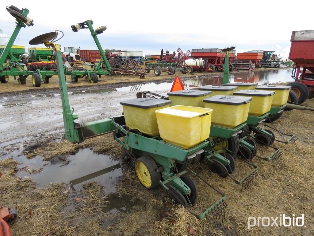 John Deere 7000 4 Row Planter