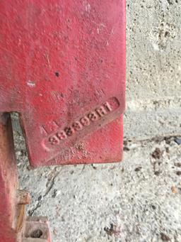 IH International Tractor Suitcase Weight 100 lb