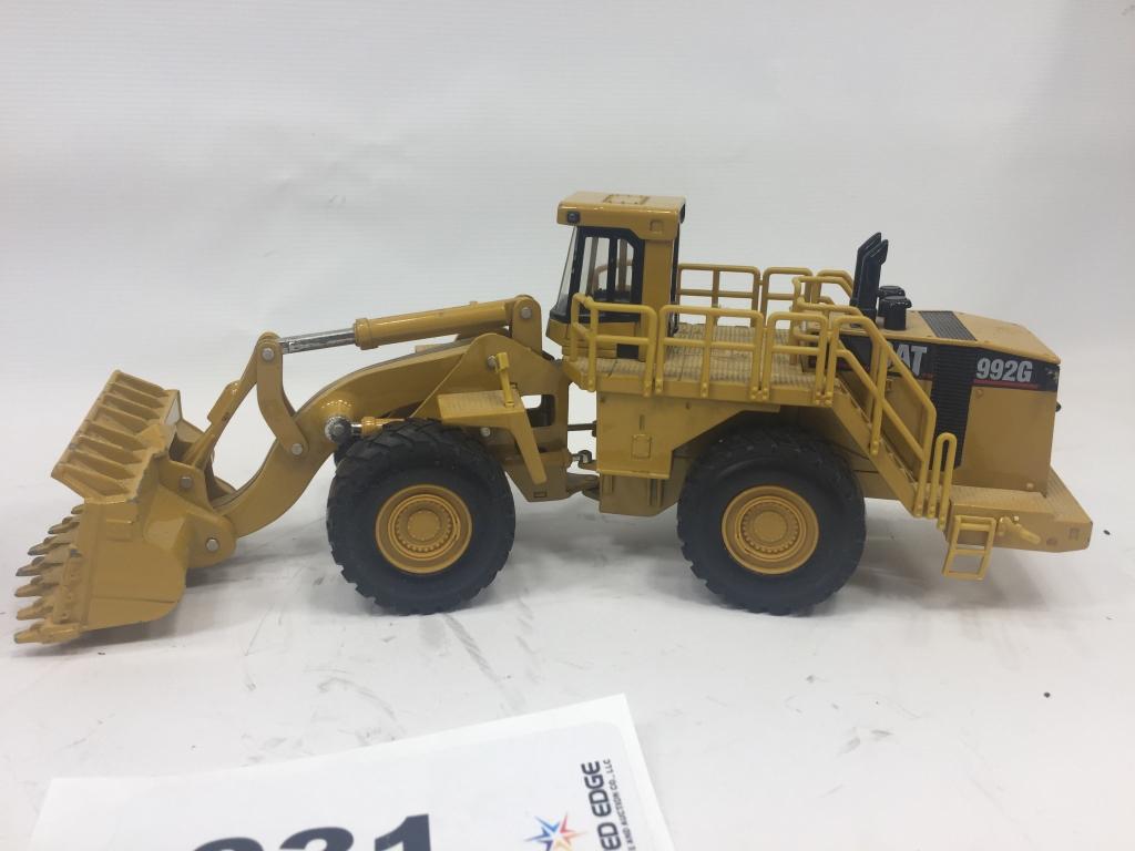 Cat 95E, Cat 992G Loader