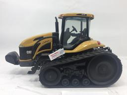 Cat Challenger MT765