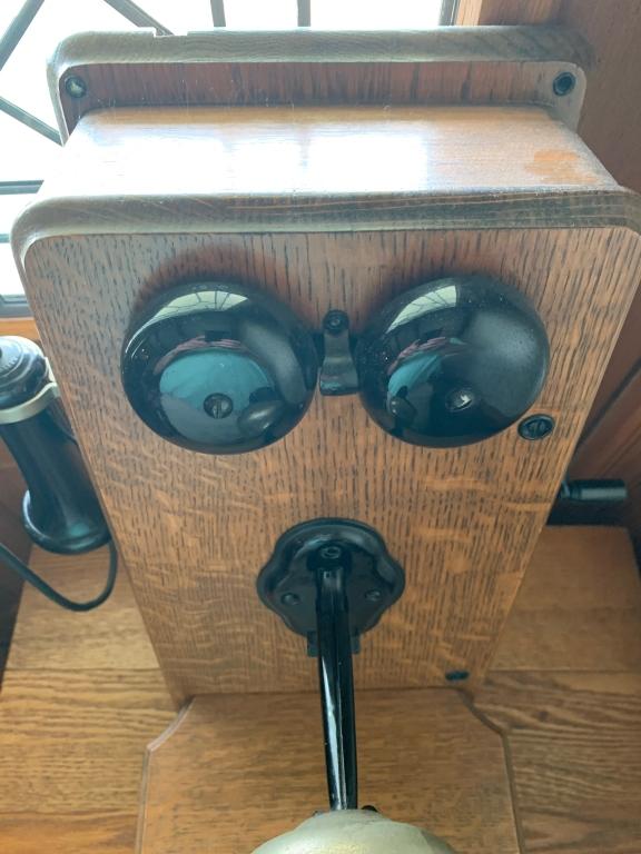 Antique Crank Style Phone (Kellogg) 2809S