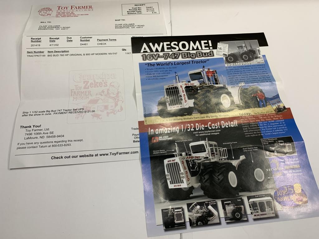 1/32 Big Bud 747 tractor 2 pack 