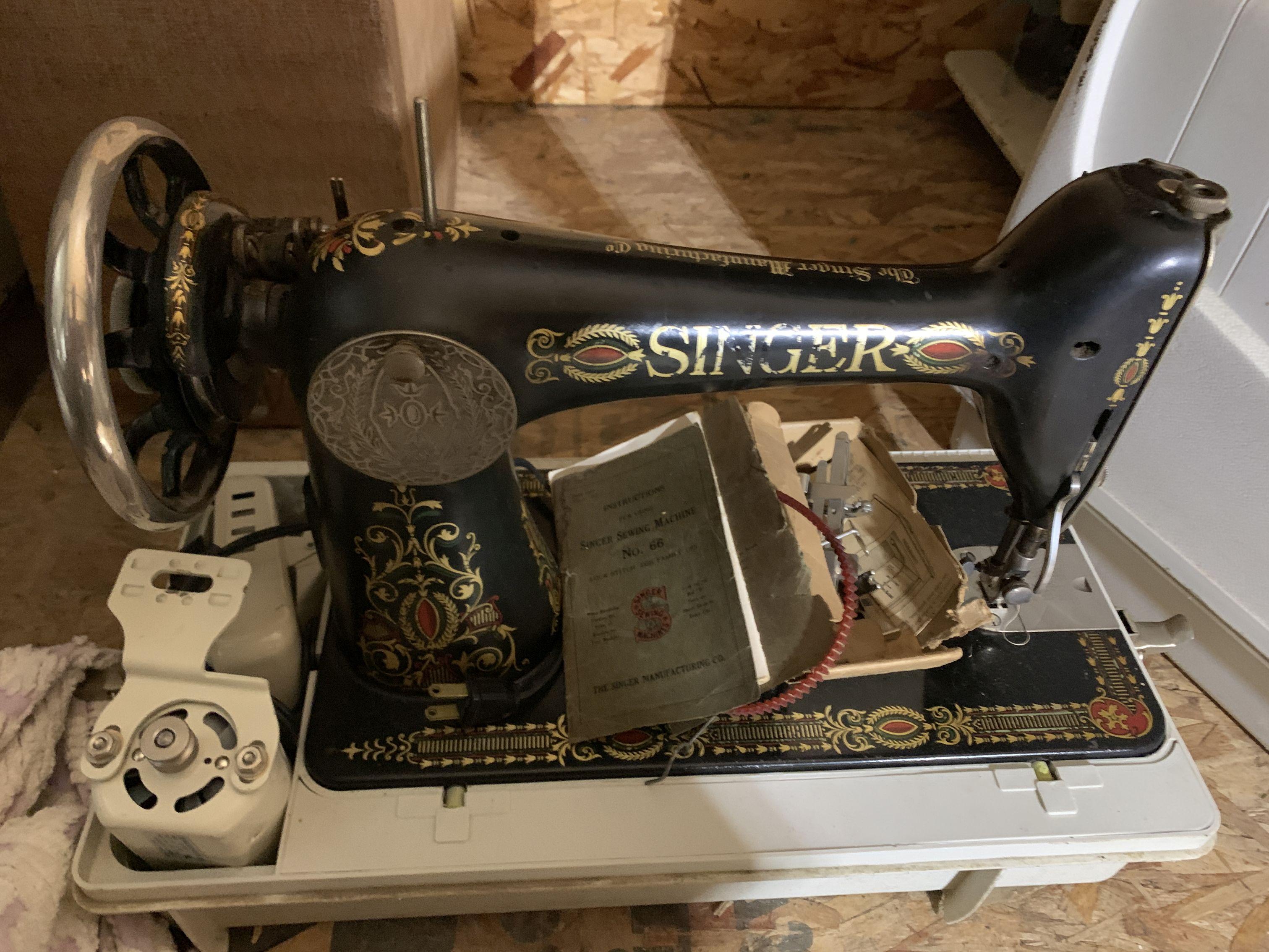 Antique Model 66 Singer Sewing Machine