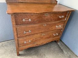 Wood 3-drawer Dresser with Mirror