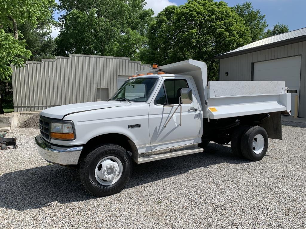 1997 Ford F Super Duty Dump Truck