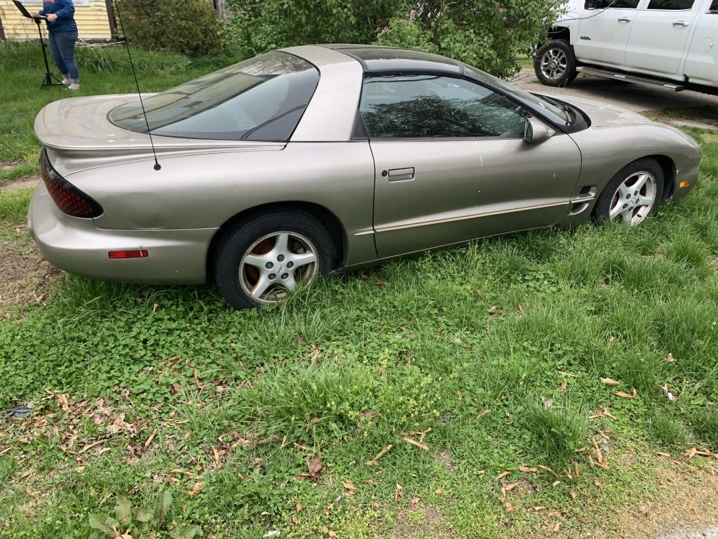 2000 Pontiac Firebird