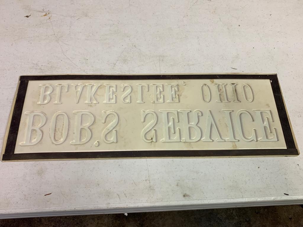 Bob's Service Magnetic Sign 24"x7"