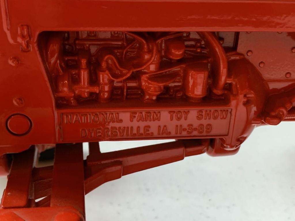 Ertl Allis Chalmers D-19 1/16 Scale