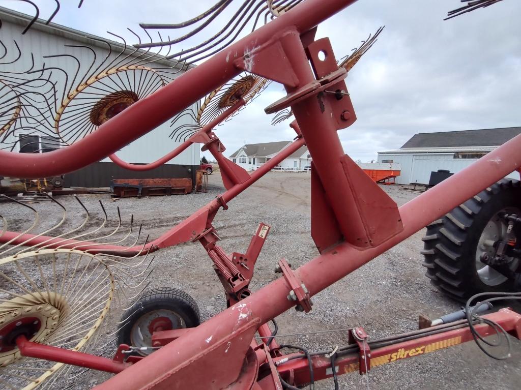 Sitrex 10-wheel Hay Rake W/ Kicker Wheel