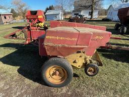 New Holland 310 Square Baler