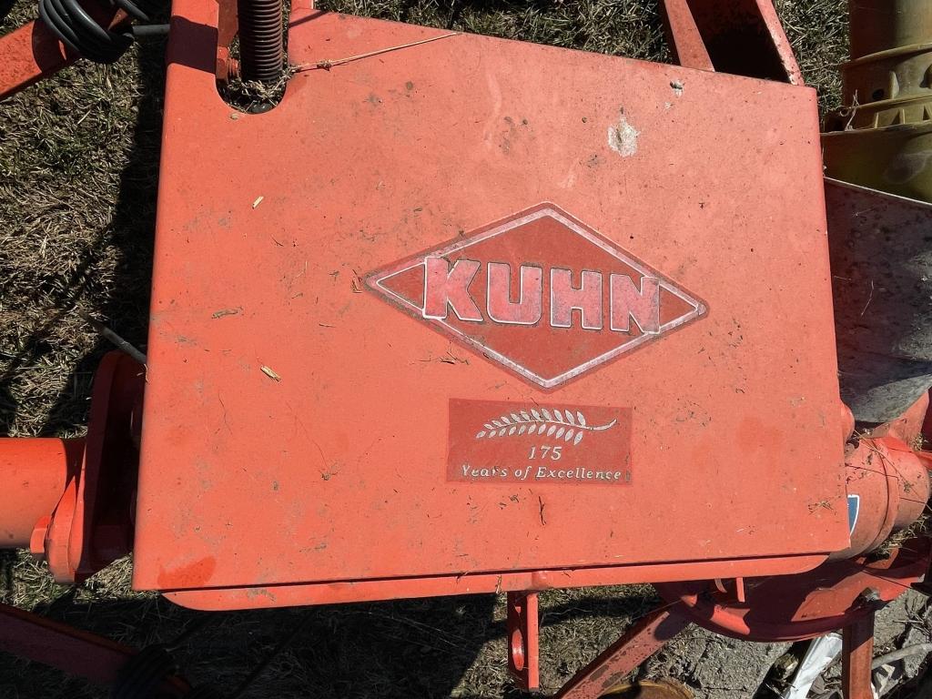 Kuhn 2 Basket Hay Tedder