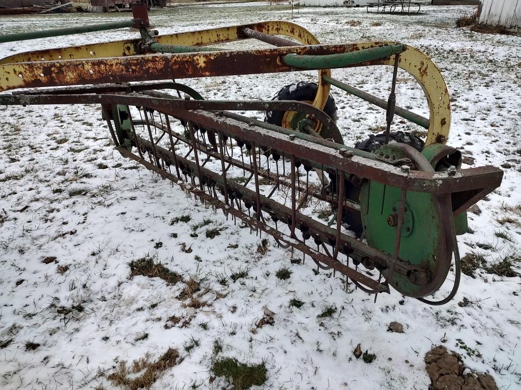 John Deere Hay Rake