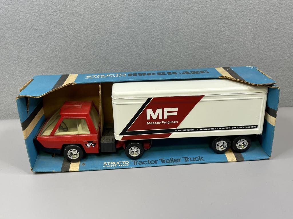 1/16 Massy Ferguson Structo Hurricane Tractor Trailer