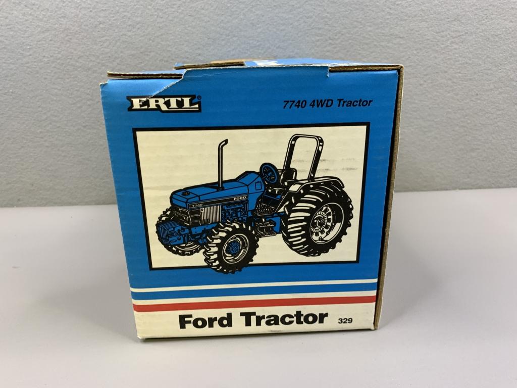 1/16 Ford 7740 4WD Tractor