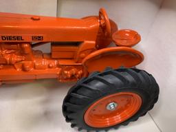 1/16 Sheppard Diesel SD-4 Tractor