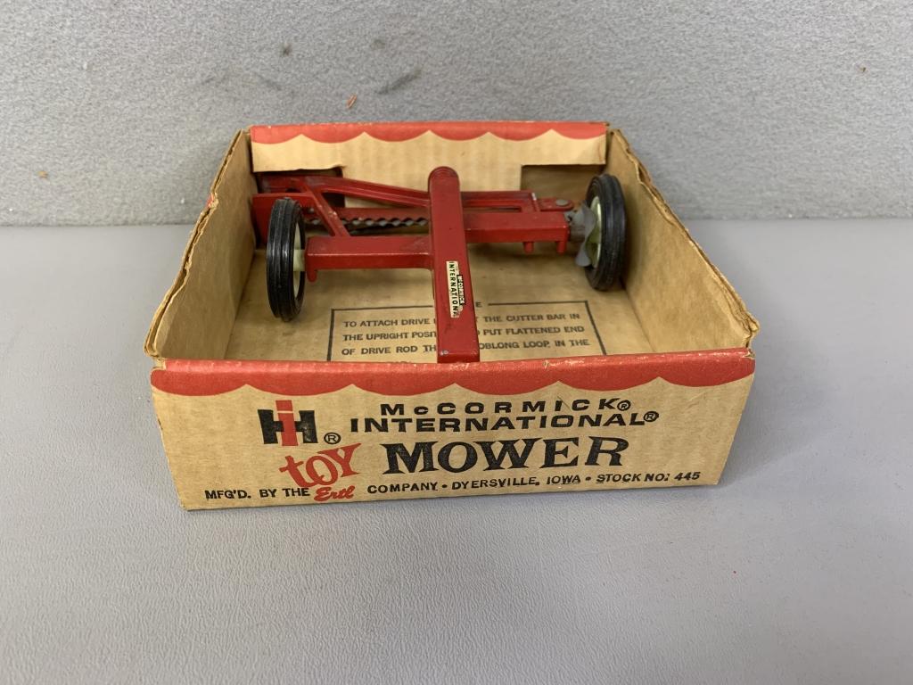 McCormick International Toy Mower