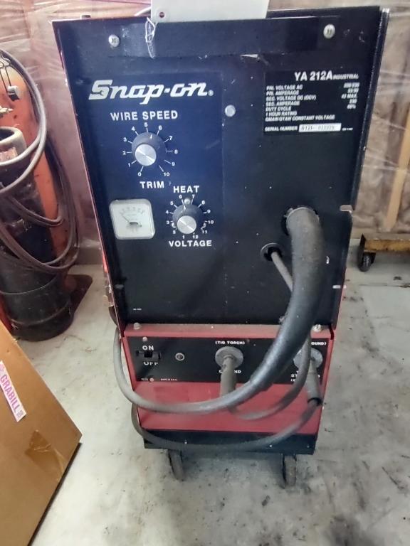 Snap-On Wire Welder Model YA212A