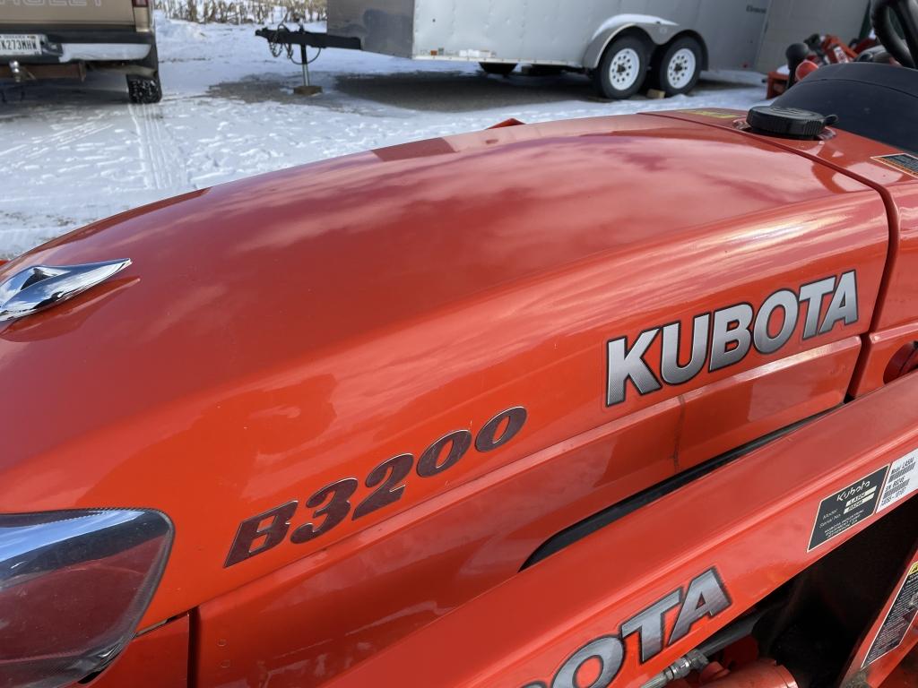 2014 Kubota B3200 HSD 4WD Diesel