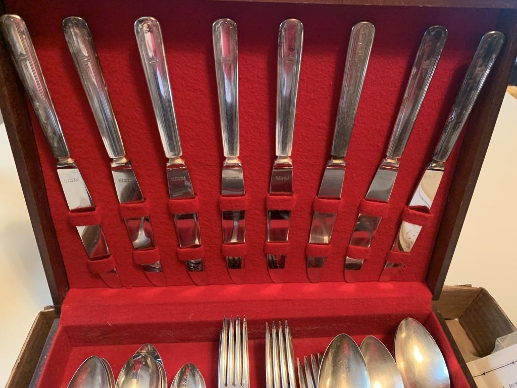 WM. A. Rogers Silverware Set & Serving Pieces