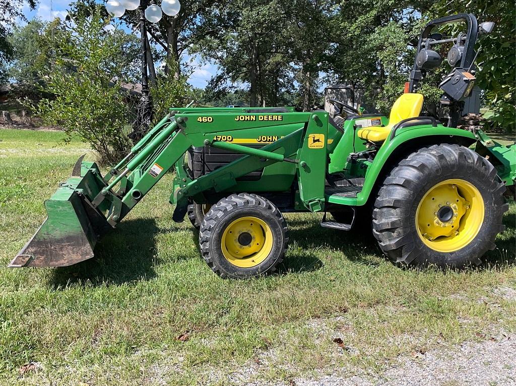 John Deere 4700 MFWD Tractor, w/ JD 460 Loader