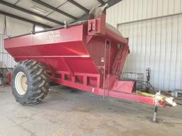 Killbros. Model 1200 Grain Cart, 750 Bu.