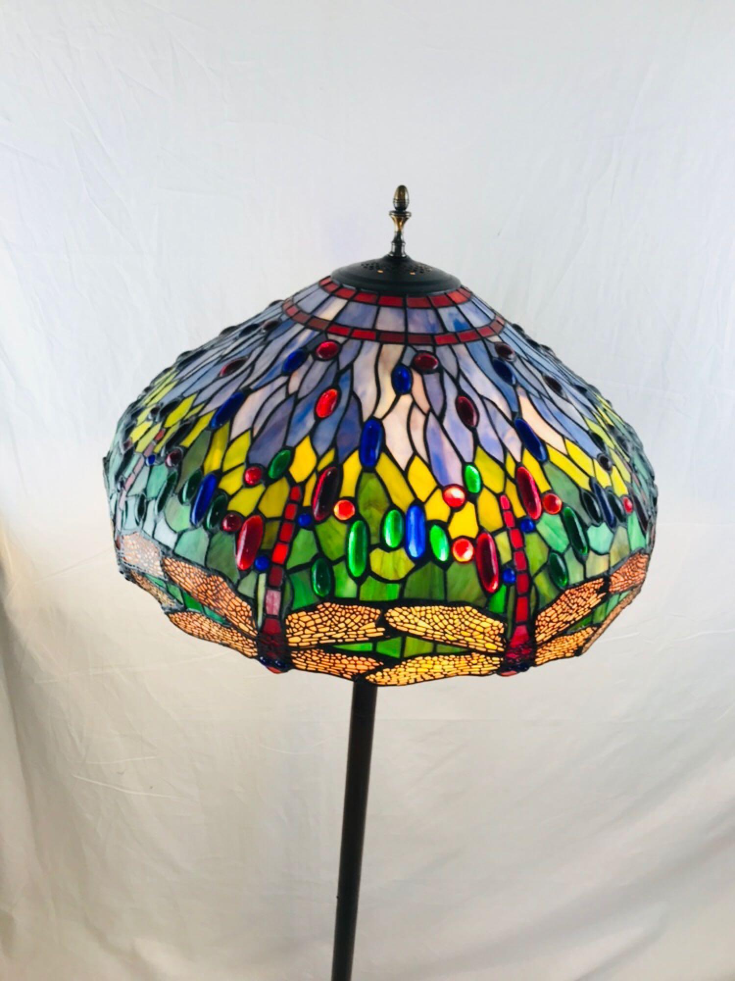 Tiffany-Style Dragonfly 61" Floor Lamp