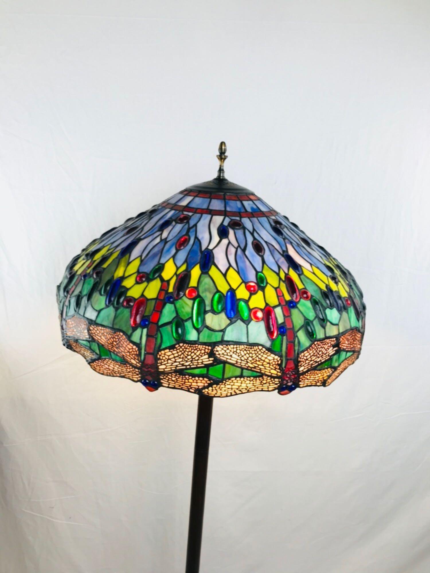 Tiffany-Style Dragonfly 61" Floor Lamp