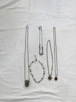 5 Fashion Necklace Jewelry Lot