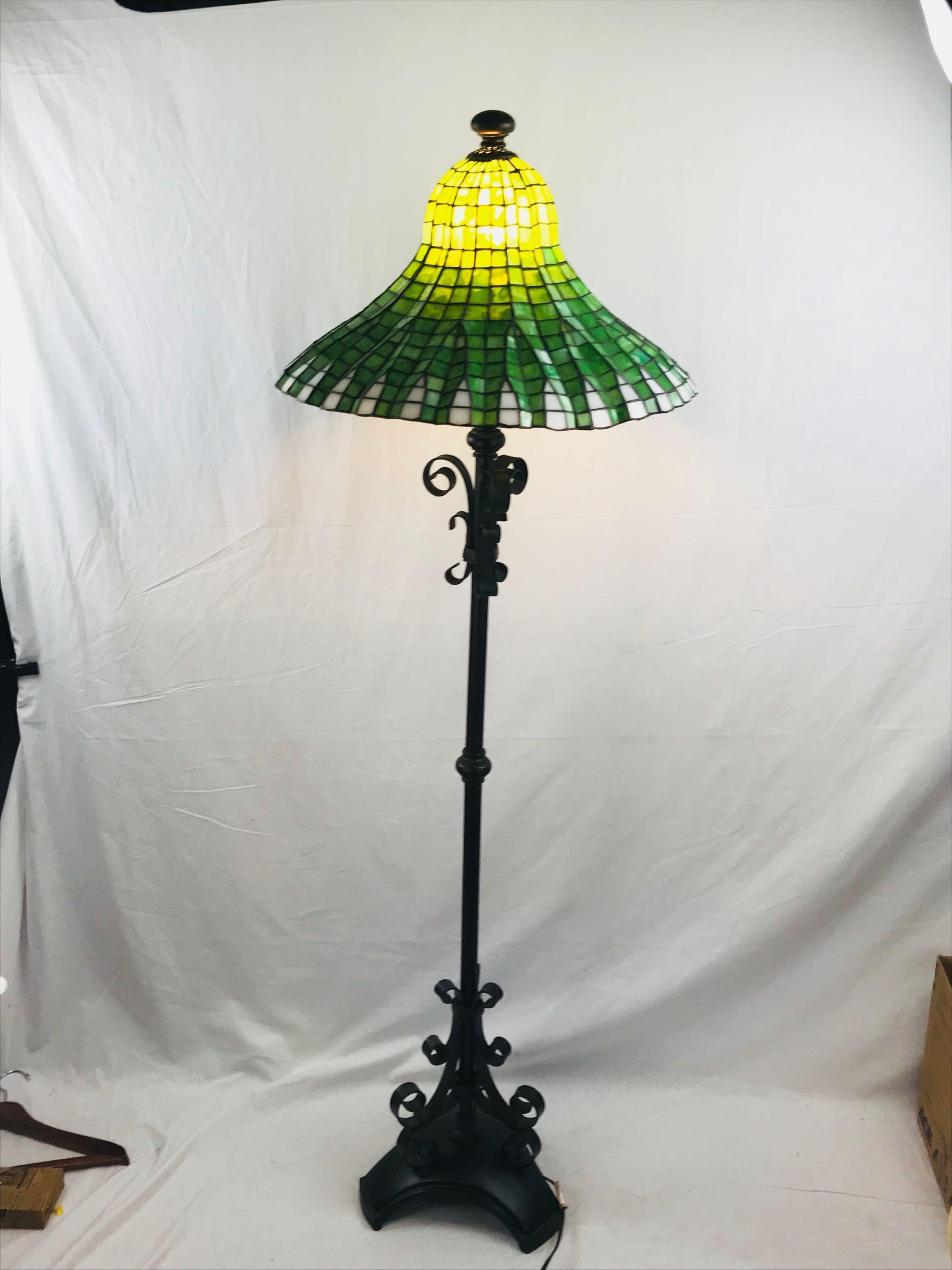 Green and White Tiffany Style Lotus Pagoda Floor Lamp