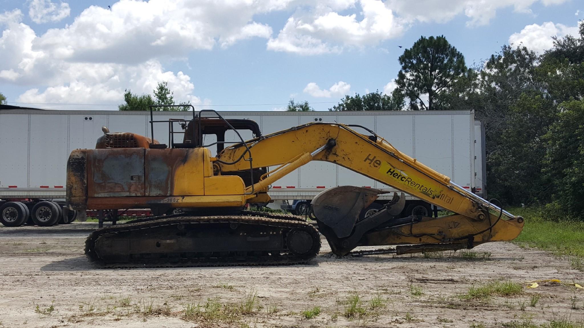 Insurance Claim : 2015 Komatsu PC 210LC-10