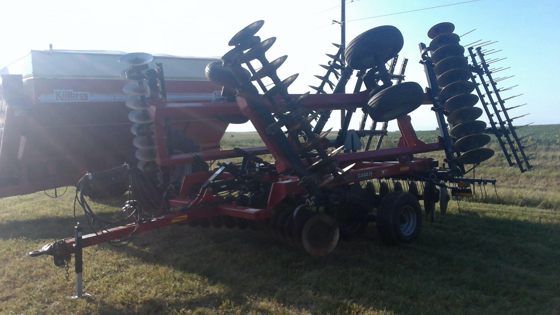 Case IH RMX 340, 25' rock flex disc