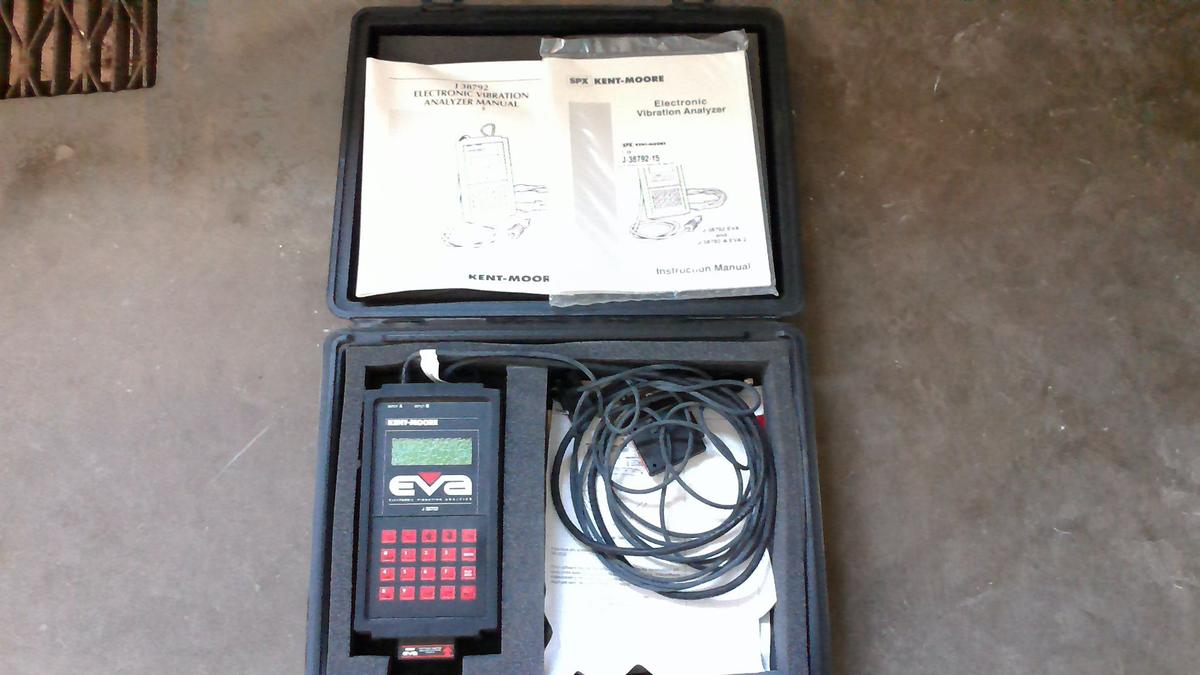 Kent-Moore Electronic Vibration Analyzer