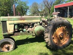 John Deere 620