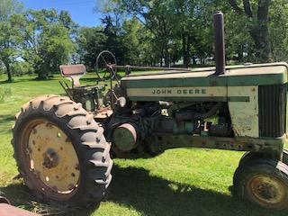 John Deere 620