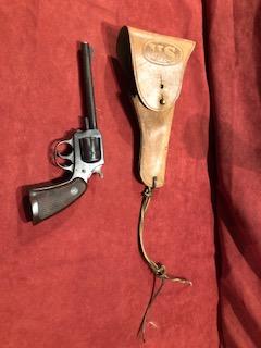 H&R Model 922 .22 Revolver
