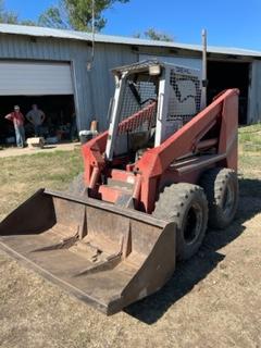 Gehl 5620 Skid Loader