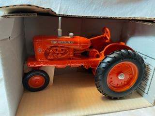 Allis Chalmers WD-45 1/16 scale ERTL