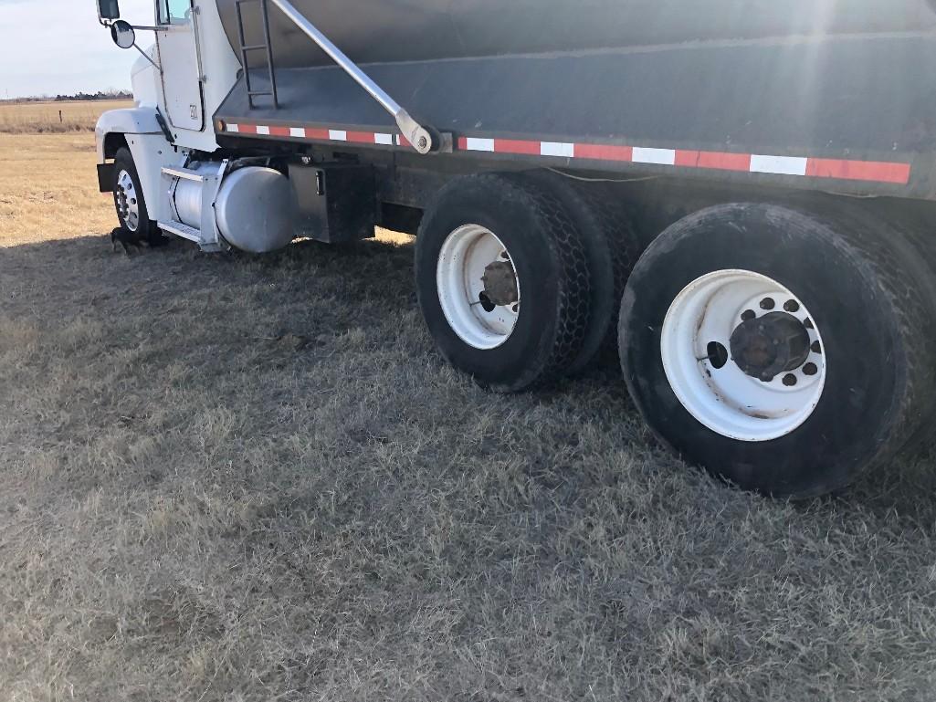 Freightliner Dump Truck