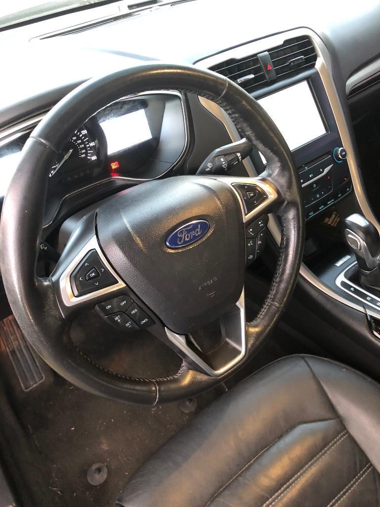 2013 Ford Fusion Car - Garage Kept / Non Smoker - Charcoal Gray / Black Leather Interior, Heated