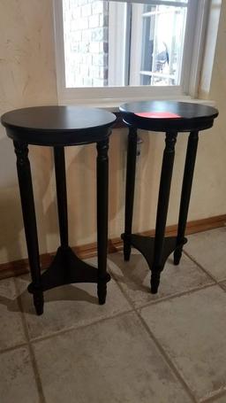 2 Plant Stands