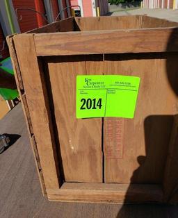 1.5 Bushel Wooden Crate