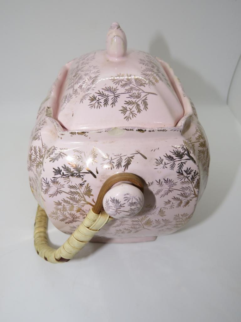 Sadler Teapot