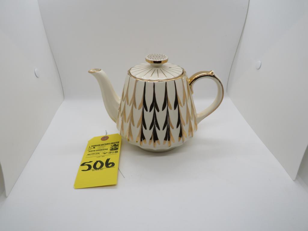 Sadler Teapot