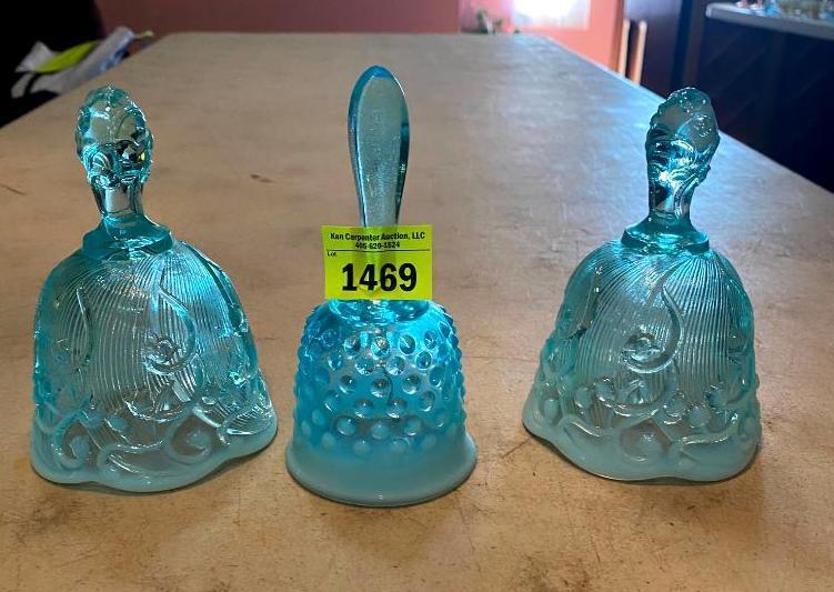 Fenton Glass 3 Bells