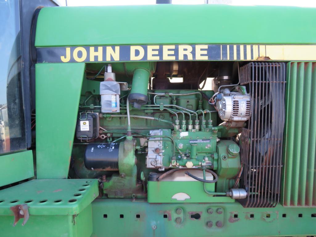 John Deere 4455