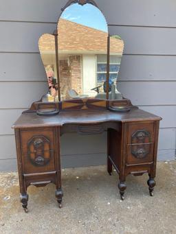 Vintage Vanity & Mirror